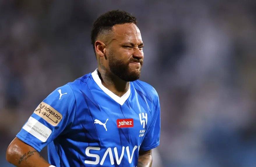 نيمار إلى سانتوس .. رحلة جديدة للنجم البرازيلي بعد تجربة الهلال الفاشلة