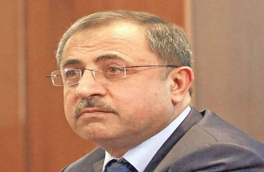 وزير الداخلية السوري الأسبق محمد إبراهيم الشعار يسلم نفسه للسلطات الجديدة بعد نجاته من تفجير ”خلية الأزمة”