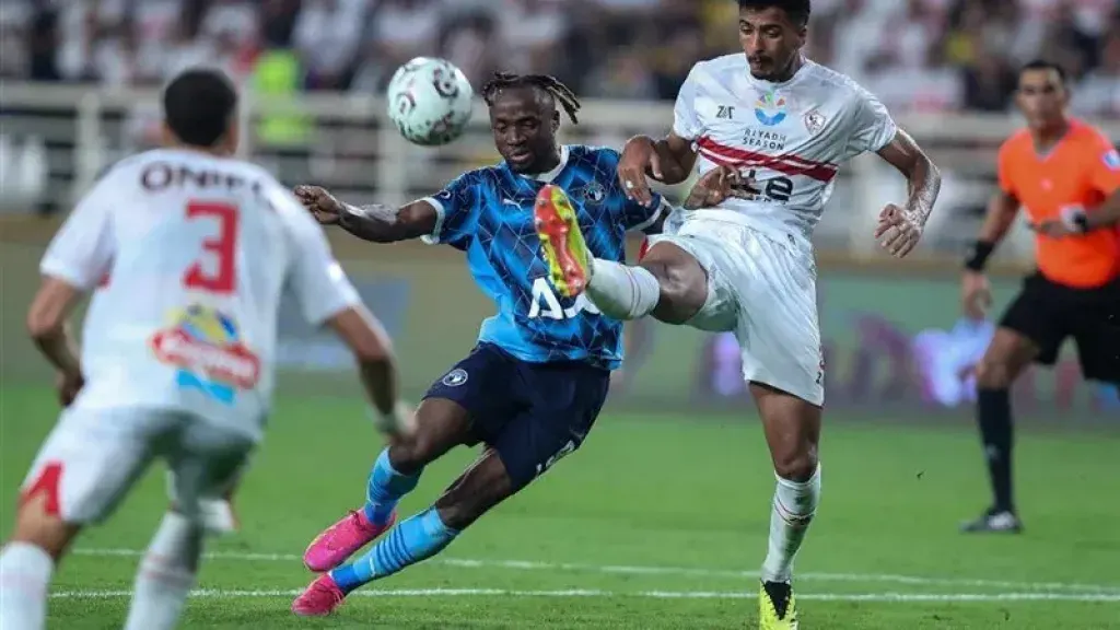 مدير لجنة المسابقات عن عقوبات مباراة الزمالك وبيراميدز : لا مجاملة (1) مدير لجنة المسابقات عن عقوبات مباراة الزمالك وبيراميدز : لا مجاملة (1)