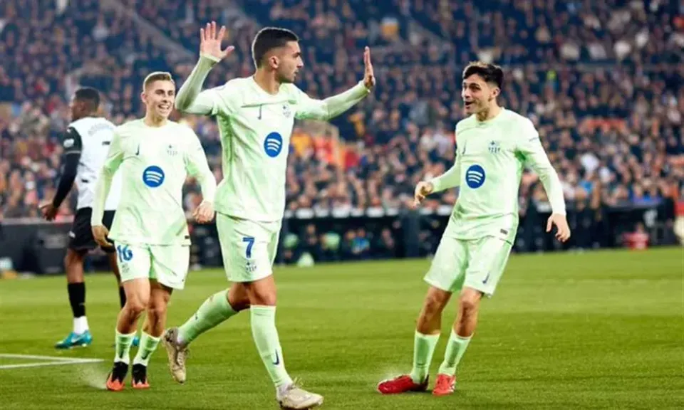 برشلونة يكتسح فالنسيا بخماسية ويتأهل لنصف نهائي كأس ملك إسبانيا