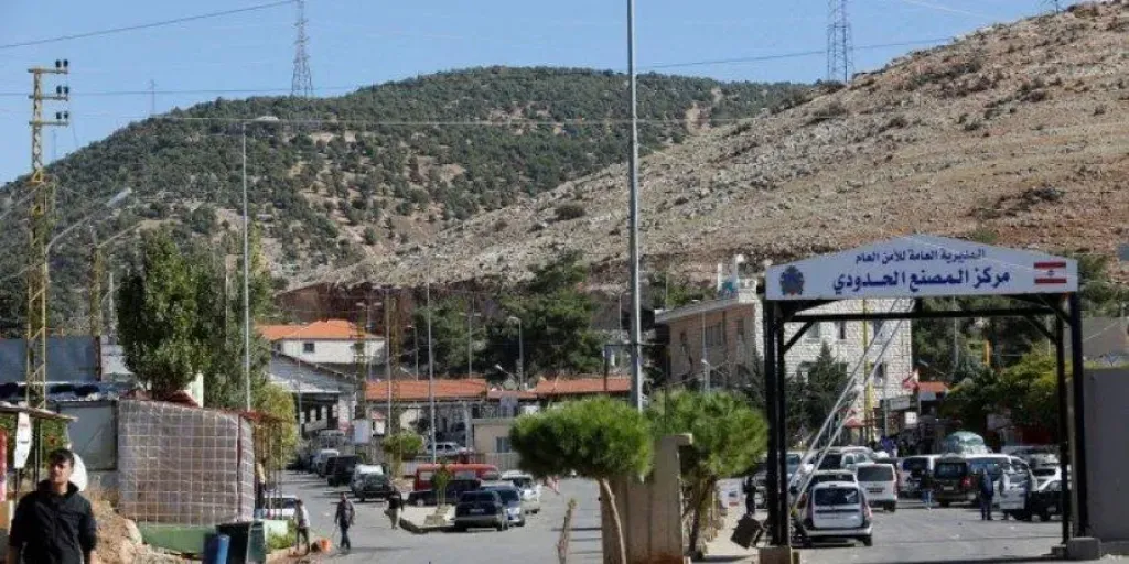 اشتباكات عنيفة على الحدود اللبنانية السورية: 21 إصابة وارتفاع في حدة المواجهات