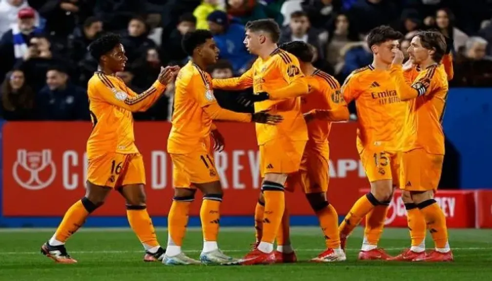 كيفية مشاهدة ديربي مدريد بين ريال مدريد وأتلتيكو مدريد في الدوري الإسباني 2025 والقنوات الناقلة