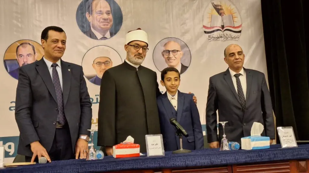 ندوة ”حرب الشائعات”: جهود توعوية في سوهاج لتعزيز القيم الأخلاقية ومحاربة الأخبار الكاذبة