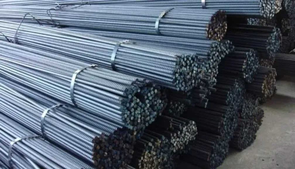 أسعار الحديد والأسمنت في مصر اليوم: استقرار طفيف وتذبذب في السوق