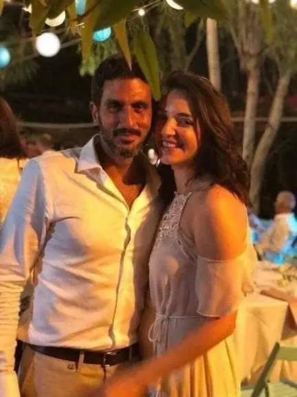 المذيعة الفلسطينية لوسي هريش والزواج المثير للجدل من الممثل الإسرائيلي تساحي هاليفي