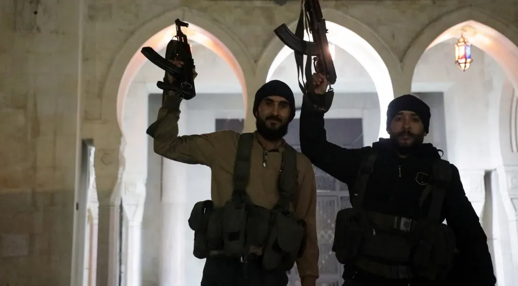 توتر في جرمانا السورية مع تهديد إسرائيل بالتدخل العسكري لحماية الدروز وسط اشتباكات داخلية