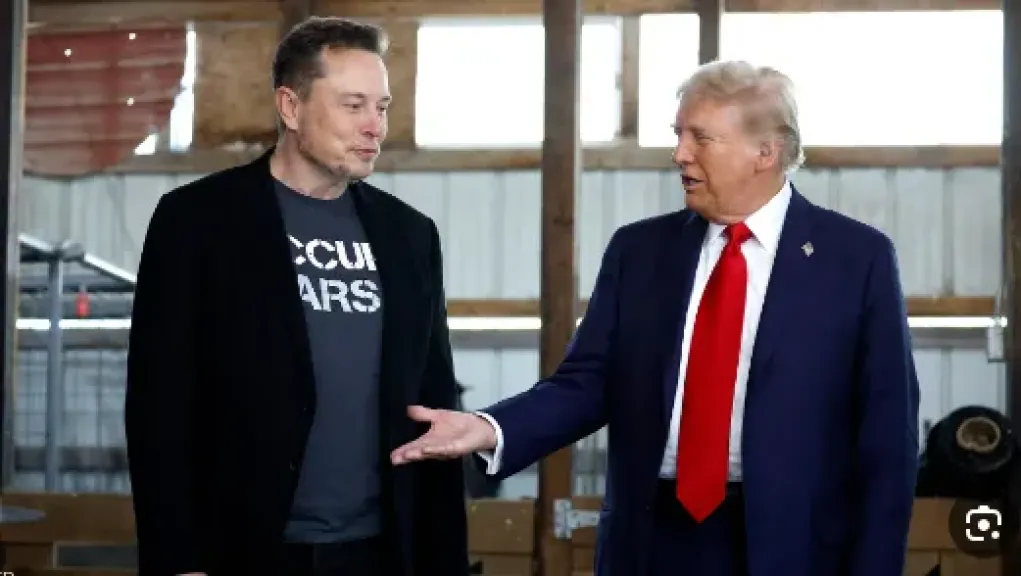 ماسك  الملك الجديد في السياسة الأمريكية: تأثيره على قرارات ترامب وصعوده إلى البيت الأبيض