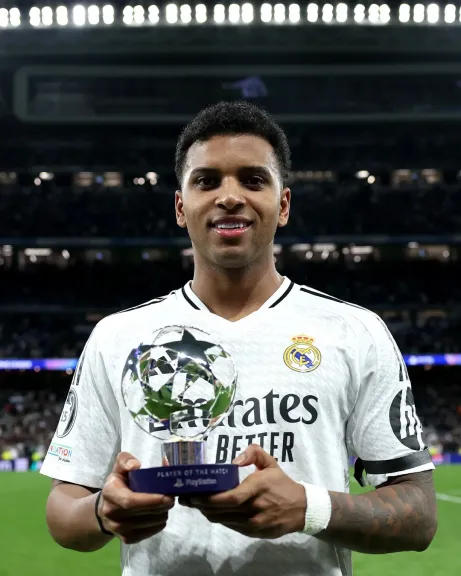 رودريجو غوس يحصد جائزة أفضل لاعب في ديربي مدريد بدوري أبطال أوروبا