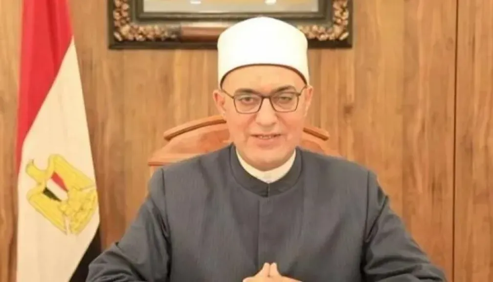 مفتي مصر يكشف علامات ليلة القدر الأربع ويُحذّر من معتقدات باطلة