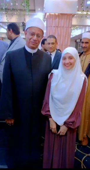 آية خالد زايد تُكرم ضمن حفظة القرآن الكريم في سوهاج: حلم النيابة يرافق نور الحفظ