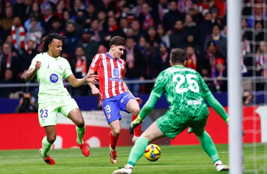 التشكيلة الأساسية لمباراة أتلتيكو مدريد ضد برشلونة اليوم الأربعاء 2 أبريل 2025 في نصف نهائي كأس ملك إسبانيا