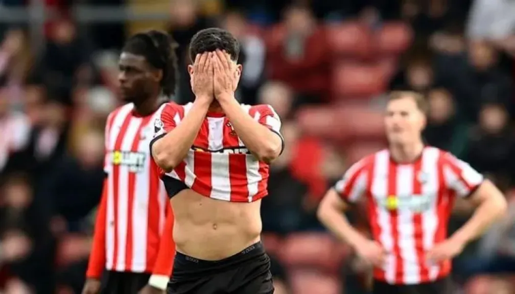 ساوثهامبتون أول الهابطين من الدوري الإنجليزي الممتاز 2024-2025.. أسرع سقوط في تاريخ البريميرليج