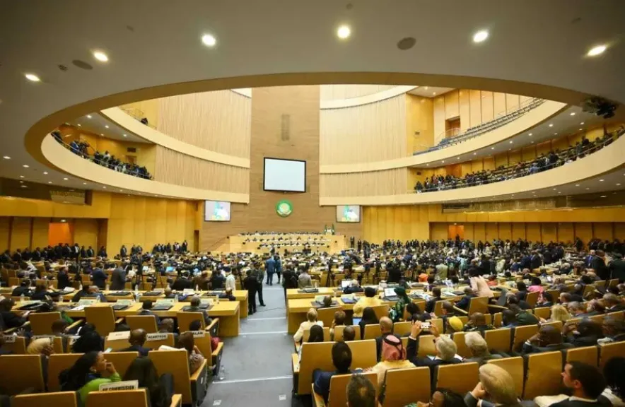 شاهد :طرد السفير الإسرائيلي من مقر الاتحاد الإفريقي.. تصعيد دبلوماسي يعكس الغضب من العدوان على غزة-فيديو