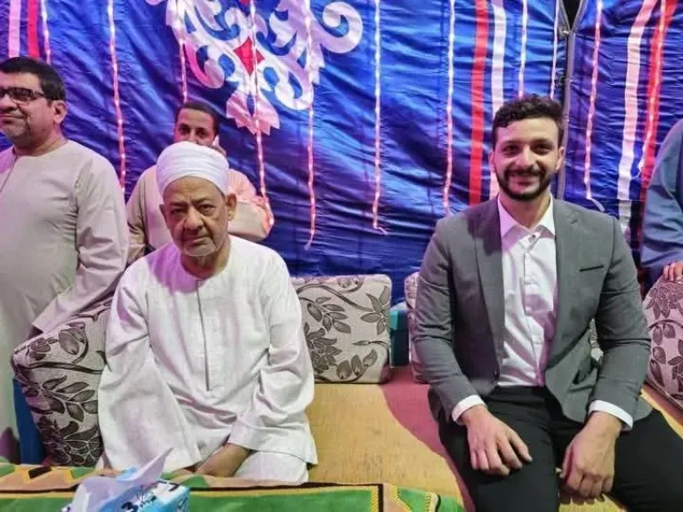 شيخ  الأزهر يشهد خطوبه حفيدتة بالأقصر