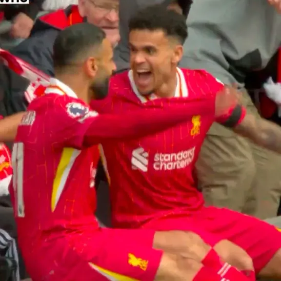 ليفربول يهزم وست هام بـ”قذيفة فان دايك” ويحلق منفردًا في صدارة الدوري الإنجليزي - فيديو