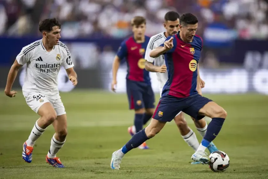 مباراة الانتقام الكبير.. فالفيردي يتوعد برشلونة قبل نهائي كأس الملك: ”سنهدي اللقب لجماهيرن (1) مباراة الانتقام الكبير.. فالفيردي يتوعد برشلونة قبل نهائي كأس الملك: ”سنهدي اللقب لجماهيرن (1)