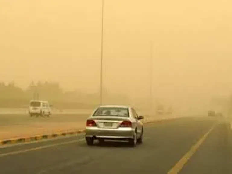 الأرصاد الجوية تحذر من طقس متقلب ورياح مثيرة للأتربة خلال 48 ساعة