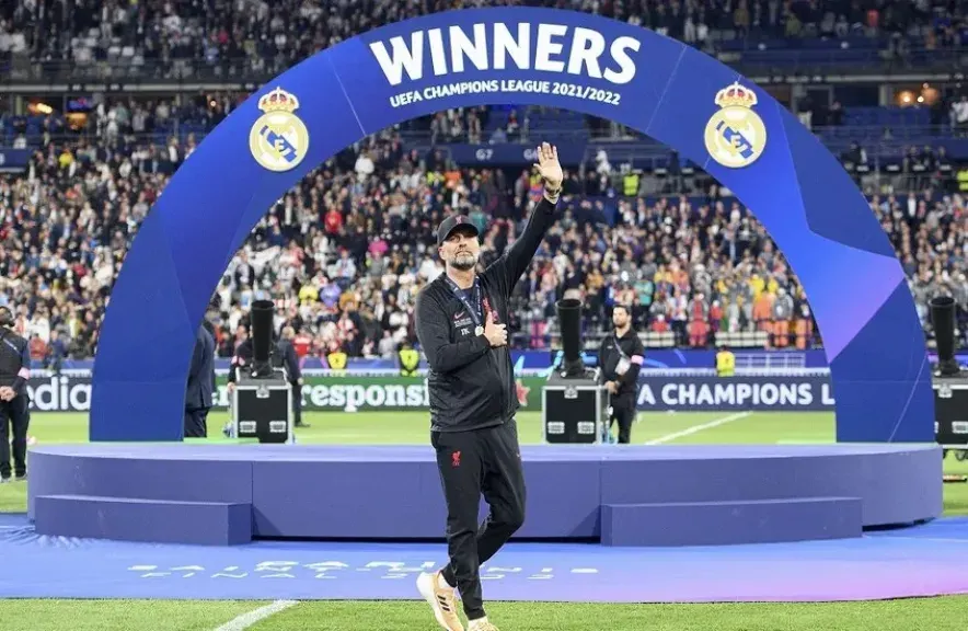 كلوب يشعر بالندم بعد ضياع فرصة تدريب ريال مدريد لصالح تشابي ألونسو (1) كلوب يشعر بالندم بعد ضياع فرصة تدريب ريال مدريد لصالح تشابي ألونسو (1)