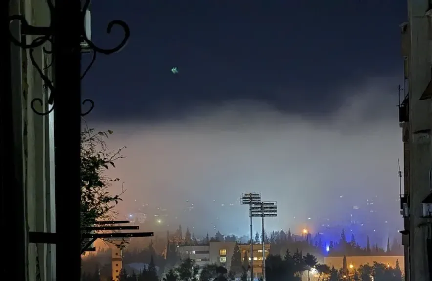 سوريا.. فيديو ”البالونات الغازية” يعود إلى الواجهة وسط تصاعد الغارات الإسرائيلية