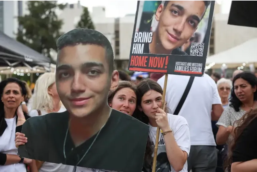 إطلاق سراح إيدان ألكسندر يُشعل الجبهات مجددًا.. مجاعة تلوح في غزة وتصعيد إسرائيلي رغم التهدئة