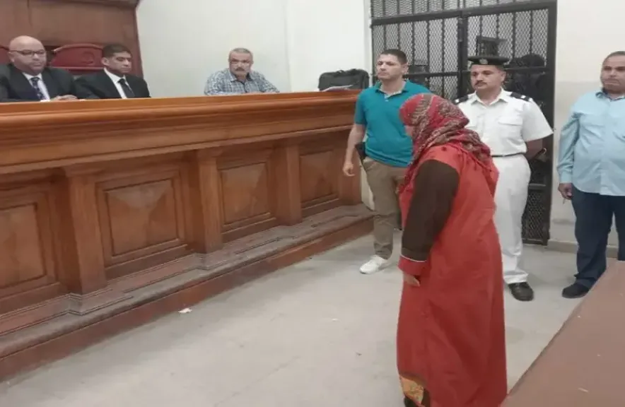 بعد أشهر من إيداعها مستشفى العباسية : محامي ”آكلة لحم ابنها” يطالب بعرض موكلته على لجنة طبية متخصصة لتقييم حالتها النفسية للافراج عنها