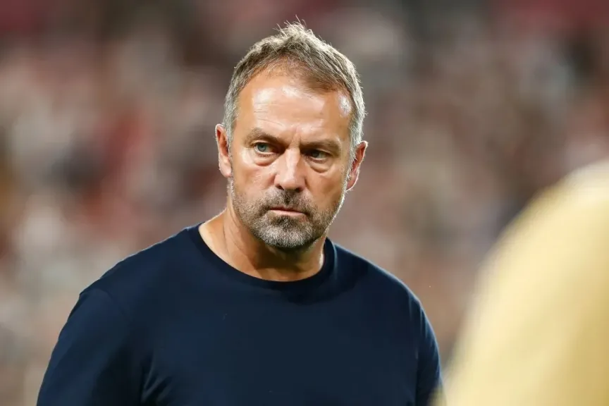 فليك يحدد أولويات برشلونة الصيفية بعد الخسارة أمام فياريال