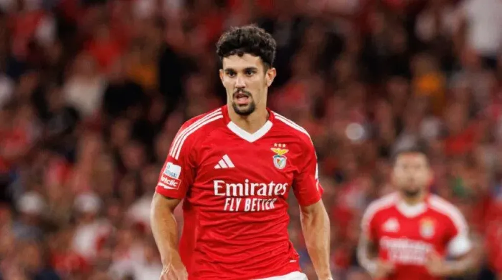 صراع بين ليفربول وباريس سان جيرمان لضم نجم بنفيكا