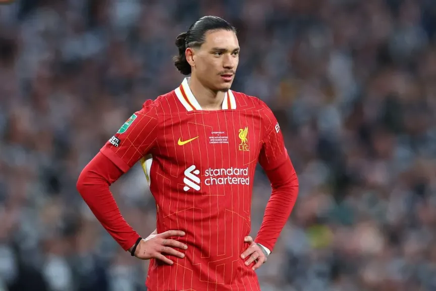 ليفربول يفتح باب رحيل داروين نونيز إلى الهلال السعودي