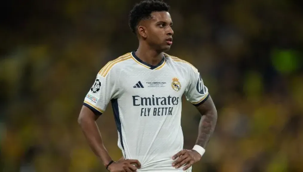 أرتيتا يلوّح بصفقة كبرى ويؤكد: آرسنال بحاجة ماسة لحصد لقب الموسم المقبل