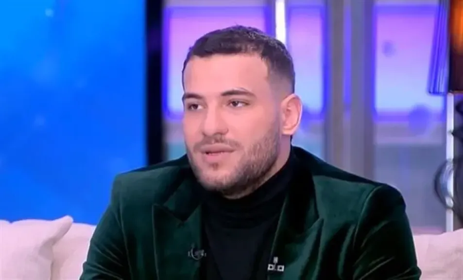 تغريم مسلم ونور التوت 2 مليون جنيه بتهمة السرقة