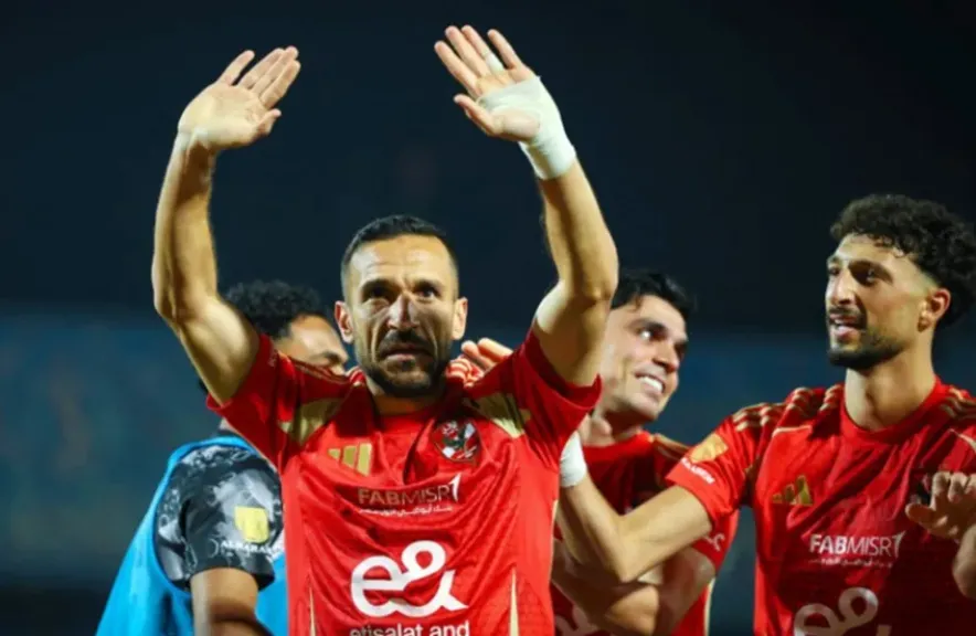 علي معلول يودع الأهلي المصري بعد 9 أعوام من المجد: “أودع جزءًا من روحي