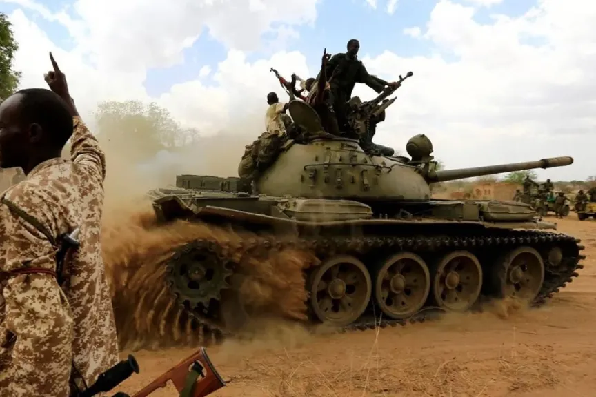 مصر تحذر من أية  تهديدات أمنية على حدودها مع ليبيا والسودان وتؤكد أن  اي معتدي سيدفع الثمن غاليًا