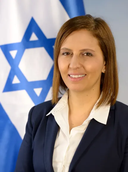 تعرف علي صاحبة مشرو ع قوافل الأغاثة- جيلا جملئيل وزيرة الاستخبارات الإسرائيلية السابقة -ليبية  الاصل- تفاصيل