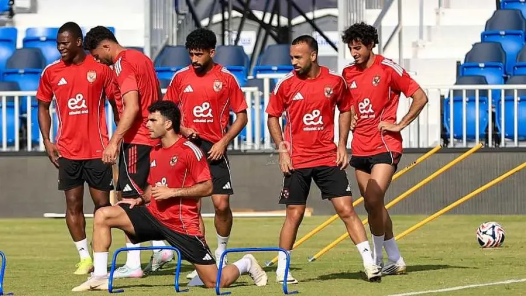 زيزو وبن شرقي والشحات علي دكة بدلاء الأهلي أمام إنتر ميامي