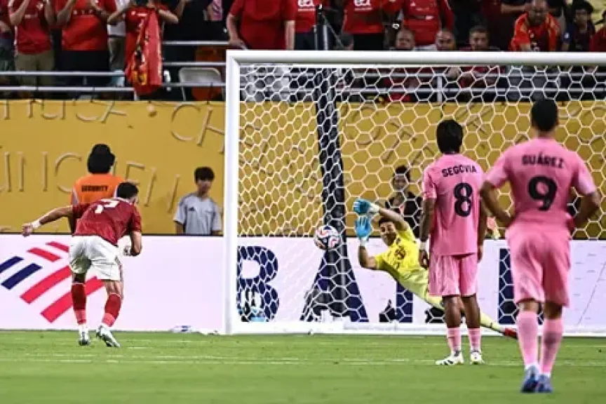 وسام أبو علي يوضح تفاصيل أزمة ركلة الجزاء أمام إنتر ميامي