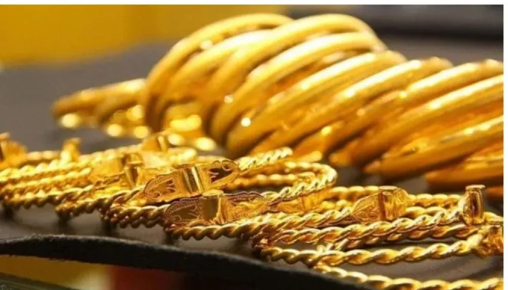 قفزة جديدة في سعر الذهب اليوم الخميس 10 يوليو 2025 بمحلات الصاغة.. عيار 21 يقترب من 4625 جنيهًا