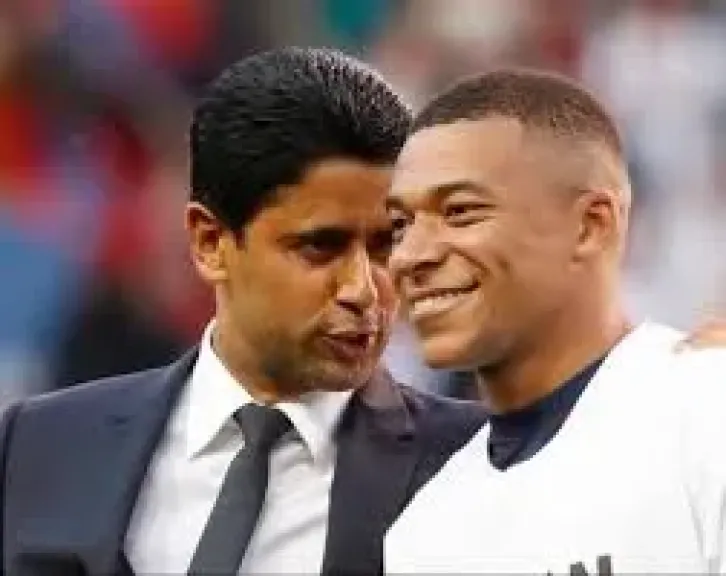 ناصر الخليفي يسخر من مبابي: ”الآن عليه أن يستمتع بالخسارة مع فريقه الجديد!”