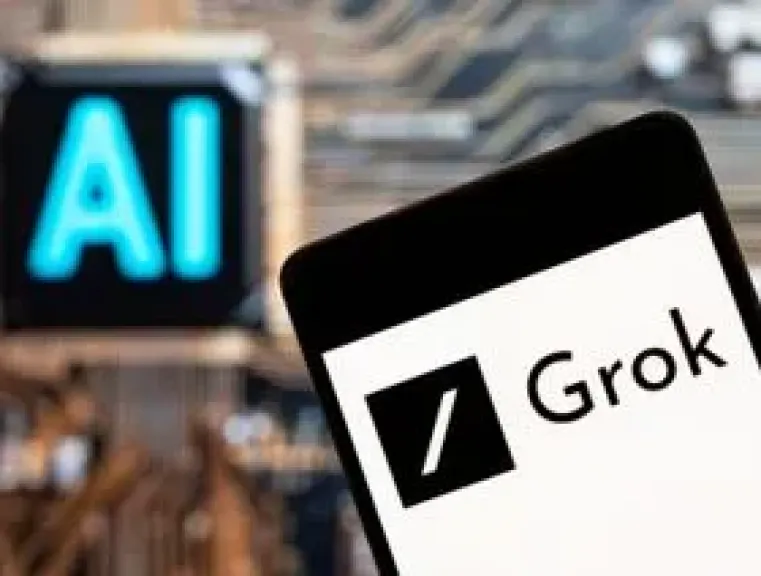 بين خلافات ترمب وماسك.. البنتاغون يوقع صفقة مع xAI للاستفادة من ”جروك”