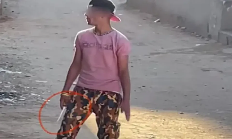 أمن الفيوم يوقف خطرًا محدقًا.. ضبط عاطل مسلح بسكين هدد أسرة بالكامل