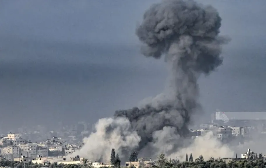 عاصفة نارية في سماء السويداء.. ضربات جوية إسرائيلية تودي بحياة العشرات!