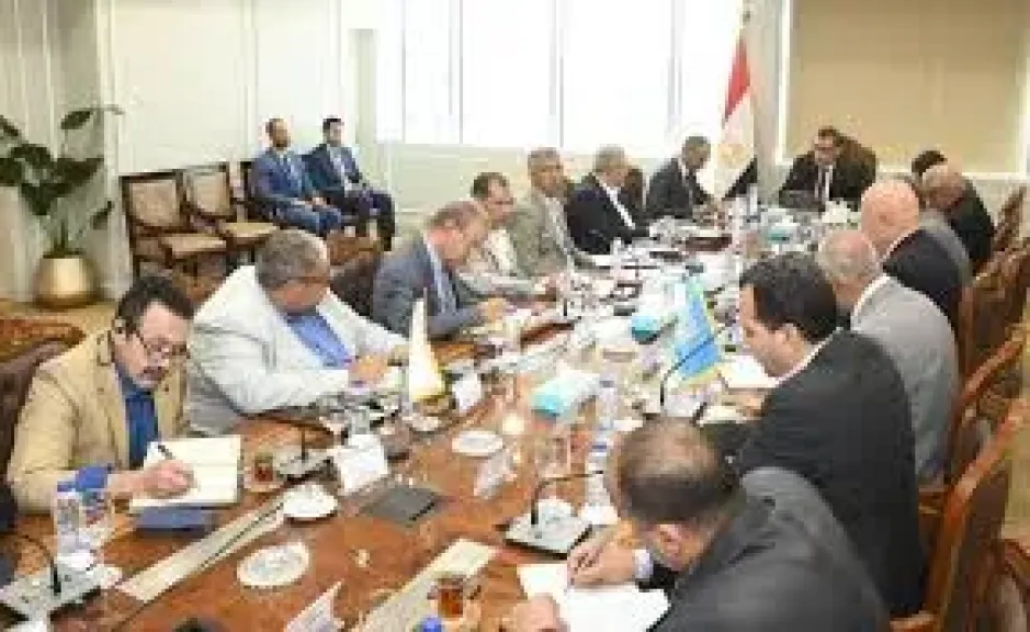 تحرك ميداني لنائب وزير الإسكان لمتابعة مشروعات المياه والصرف بعدة مناطق