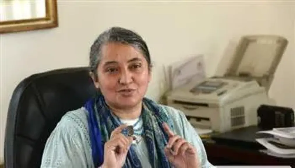 ”كابوس حقيقي”.. مديرة المركز القومي للترجمة تهاجم استخدام الذكاء الاصطناعي في الترجمة