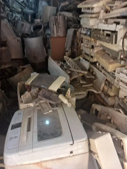 كارثة إعادة التدوير المغشوش.. ضبط 1463 جهازًا كهربائيًا معاد تدويرها قبل طرحها بالأسواق في البساتين