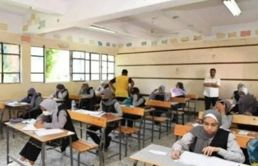 الدور الثاني يبدأ 26 يوليو.. جدول امتحانات النقل وشهادة الإعدادية 2025