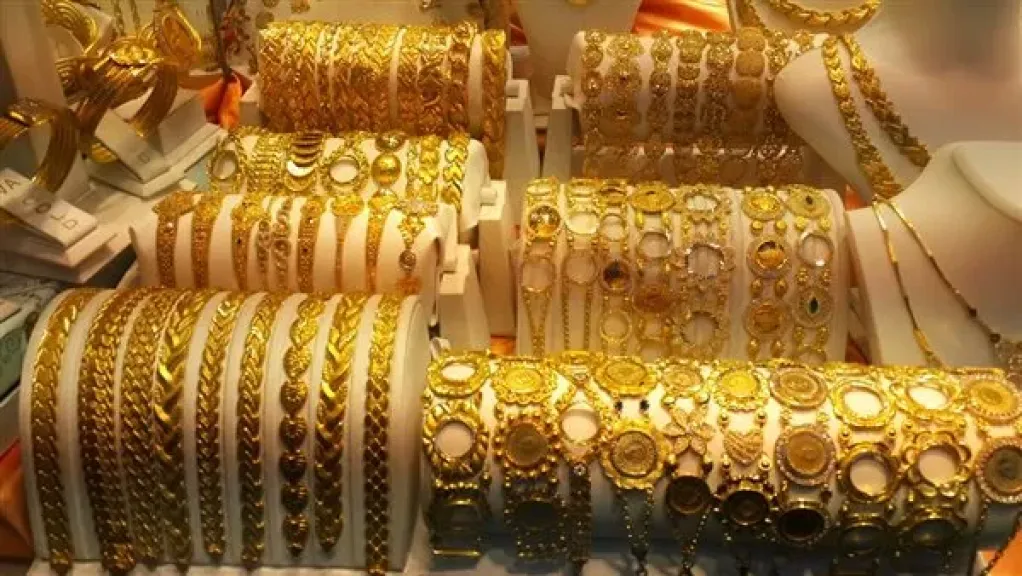 عيار 21 يقترب من 4800 جنيه..أسعار الذهب اليوم الأربعاء 23 يوليو 2025