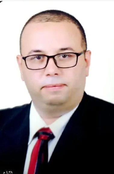 تهنئة الدكتور إبراهيم عبد الحليم لفوزه بجائزة الدولة التشجيعية في الكيمياء لعام 2024