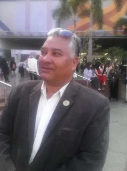 حين يُعيَّن صوت الإخوان مسؤولًا عن إعلام الجبهة الوطنية