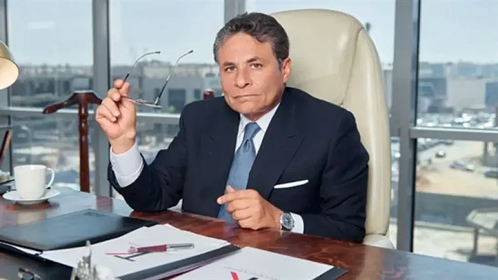 تعرف على التفاصيل.. الدستور يُقر قانون الإيجار القديم تلقائيًا بعد 30 يومًا بحسب طاهر الخولي