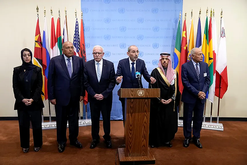 عبد العاطي يناقش تطورات غزة مع نظرائه من قطر والأردن والسعودية.. واتفاق على جهود عربية لإنقاذ القطاع