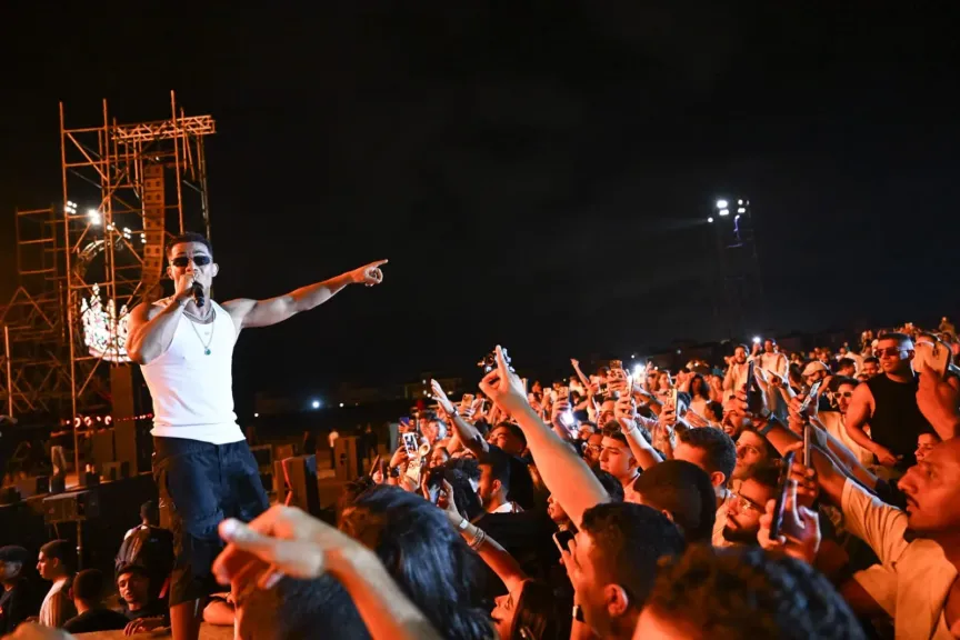 محمد رمضان يشعل أجواء العلمين بحفل غنائي ساحر الليلة!